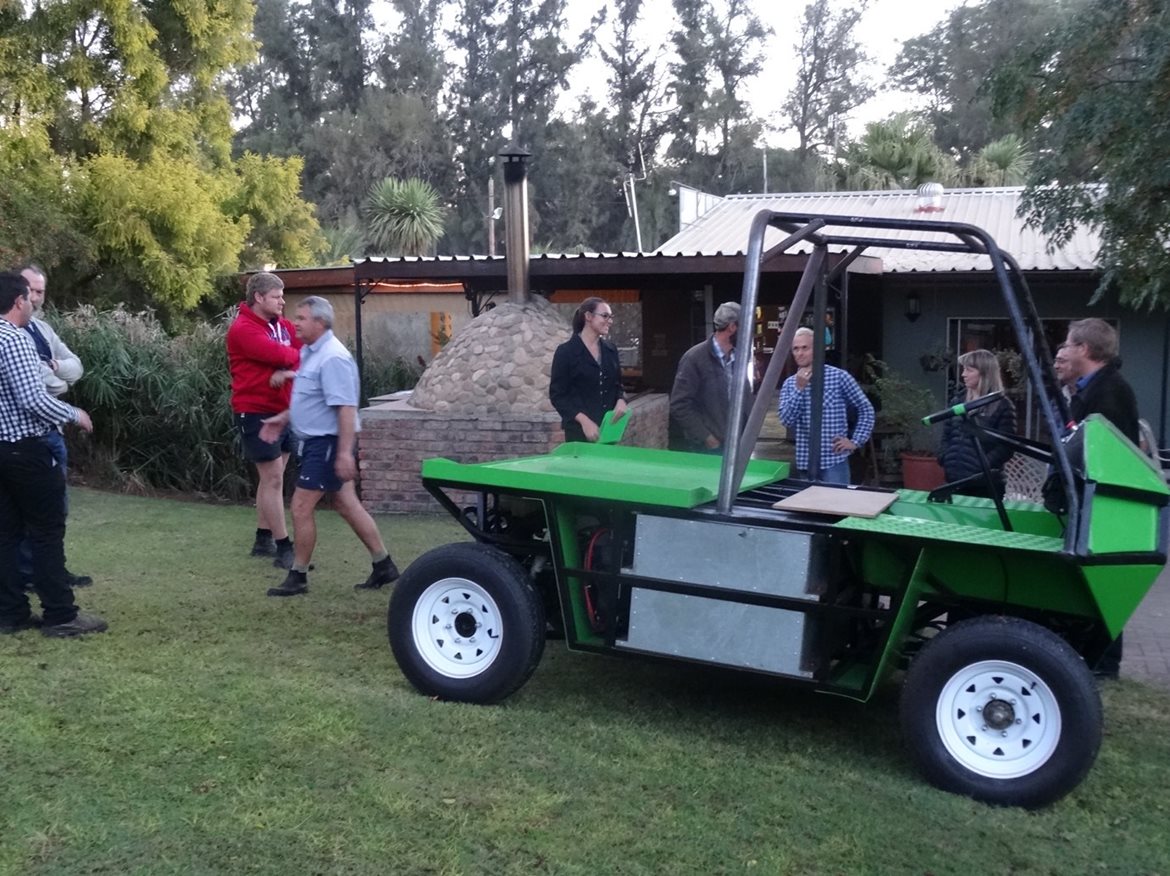 Electric agricultural vehicle designed Faculty of Engineering, the